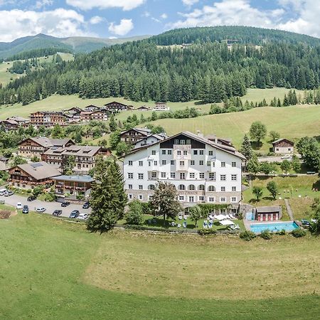 Hotel Tre Cime Sesto - Sesto Kültér fotó