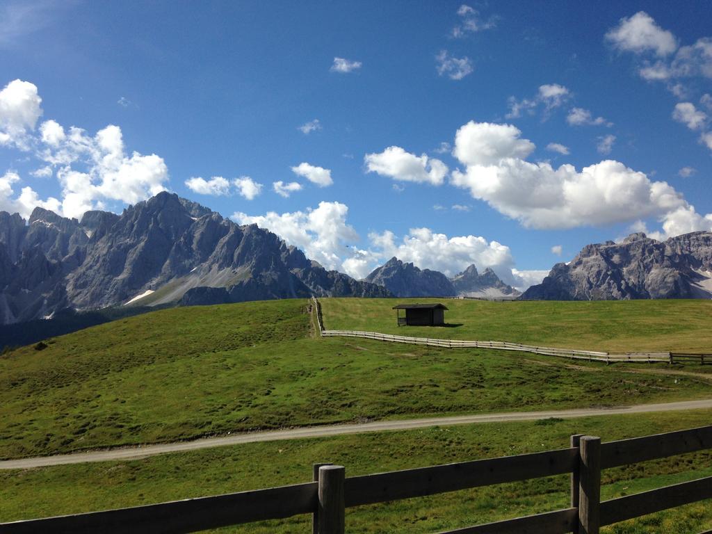 Hotel Tre Cime Sesto - Sesto Kültér fotó