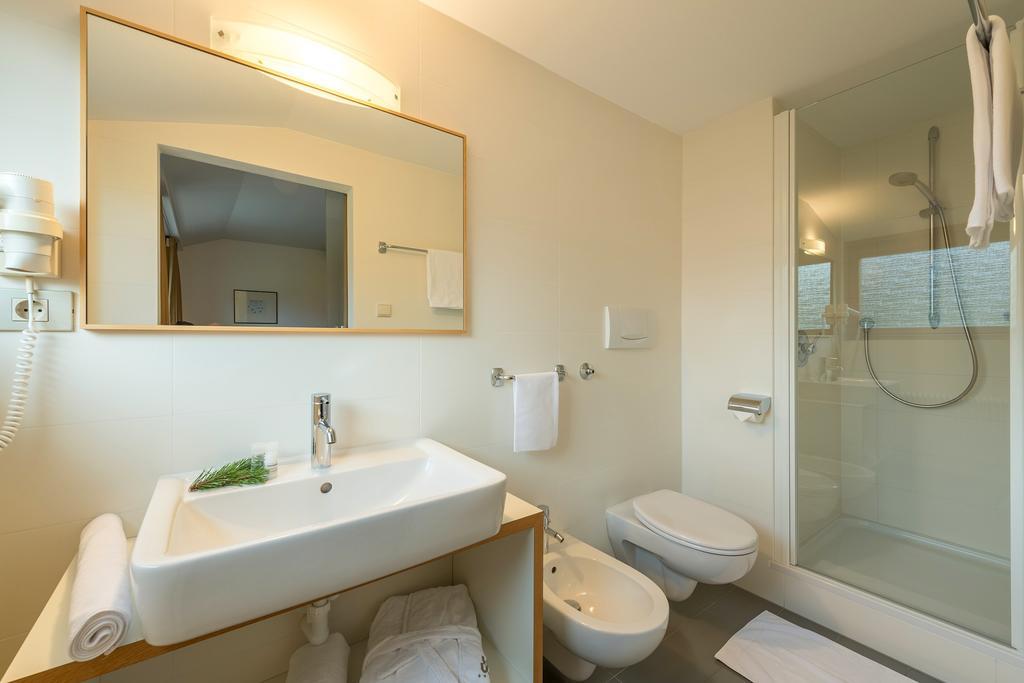 Hotel Tre Cime Sesto - Sesto Kültér fotó
