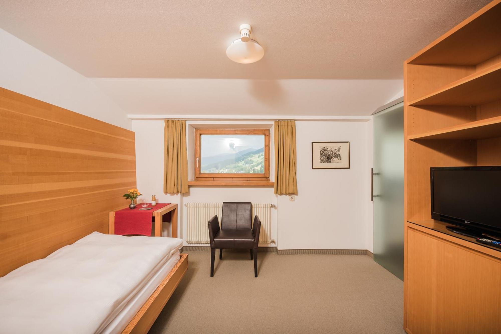 Hotel Tre Cime Sesto - Sesto Kültér fotó